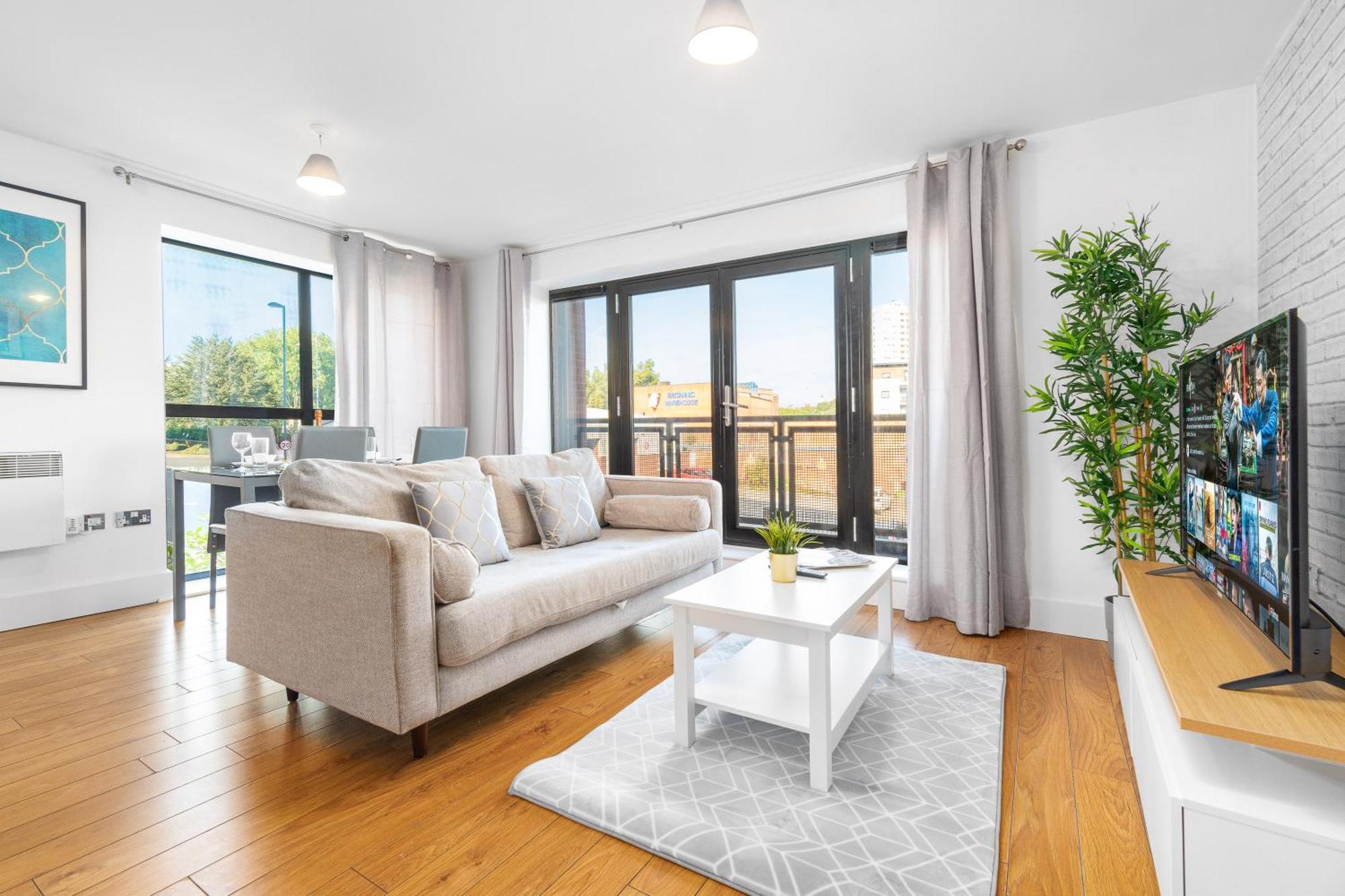 Stylish Birmingham City Centre - 2 Bed - Secure Parking - 5Ac 외부 사진